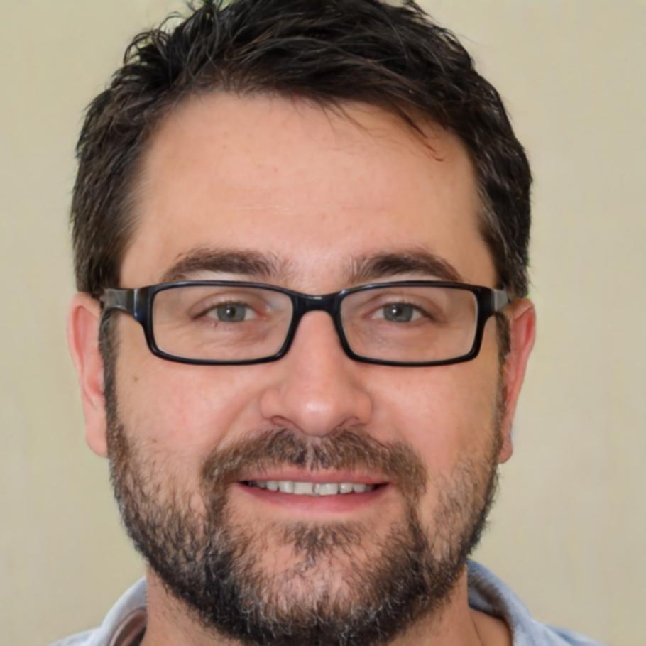 Portrait de Ludovic Traversier